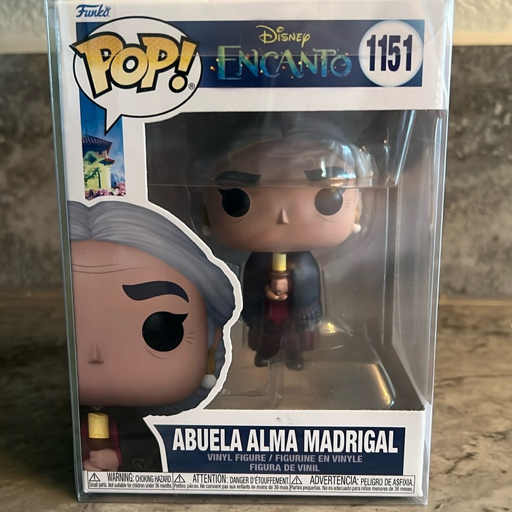 NIB ABUELA FUNKO POP W/PROTECTIVE SLEEVE